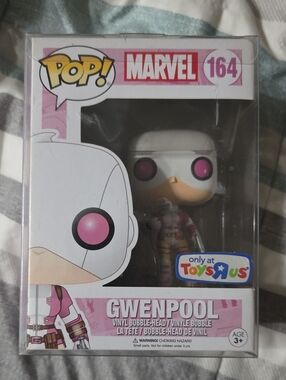 Funko Marvel Gwenpool Pop! Vinyl Figure - Pink/White
